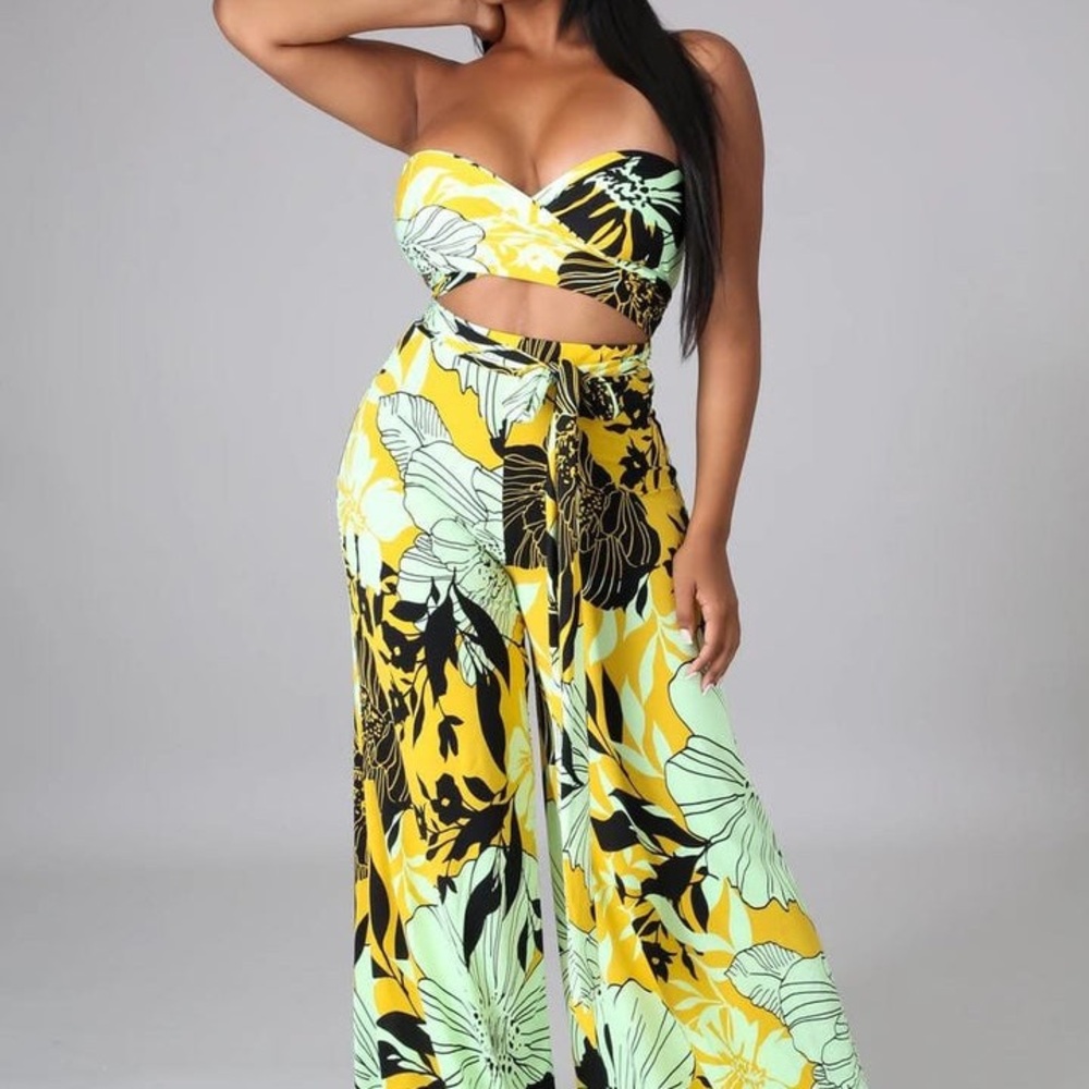 The Lemonade Pant Set size S - Picture 4 of 11